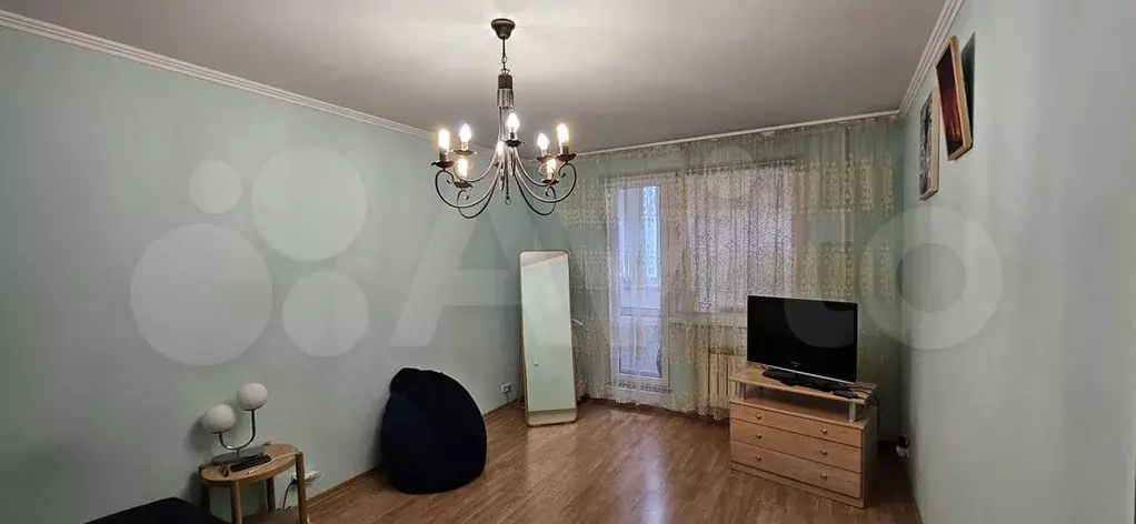 1-к. квартира, 38 м, 9/17 эт. - Фото 0