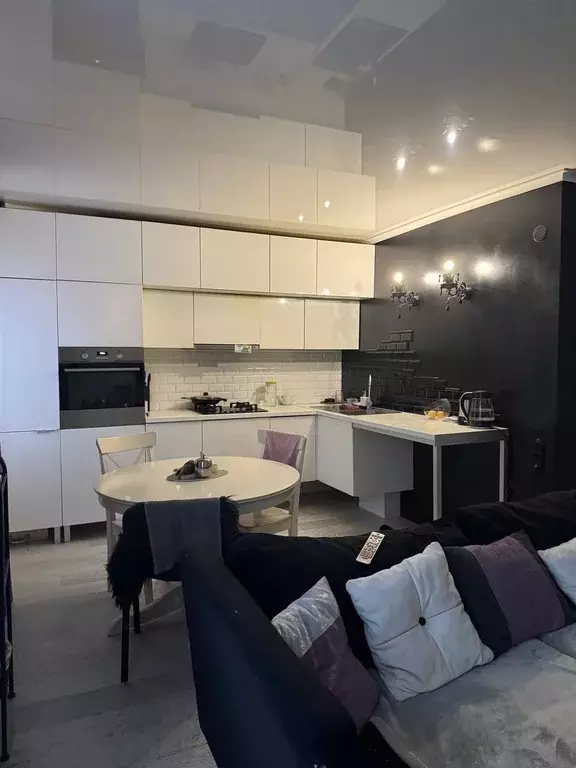Продаётся 3-к квартира, 65.9 м - Фото 0