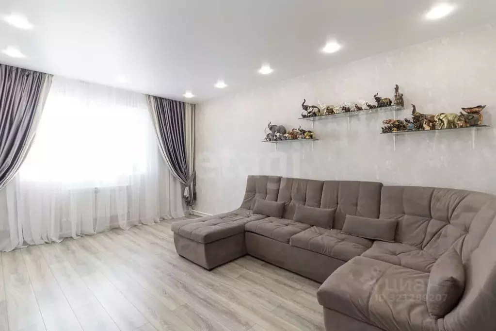 Дом в Тюменская область, Тюменский район, д. Паренкина ул. Петровская ... - Фото 1