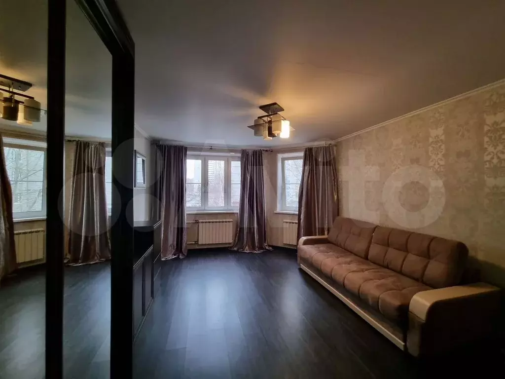 1-к. квартира, 42 м, 3/17 эт. - Фото 0