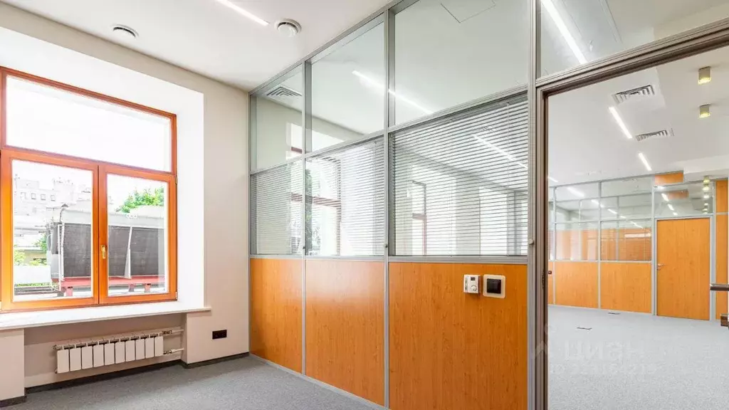 Офис в Санкт-Петербург ул. Чайковского, 1к2 (194 м) - Фото 2