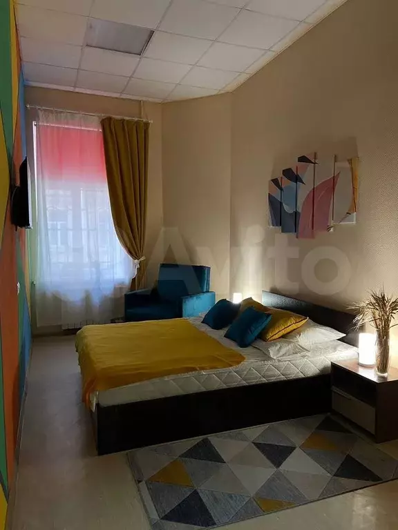 Комната 17 м в 4-к., 1/5 эт. - Фото 1