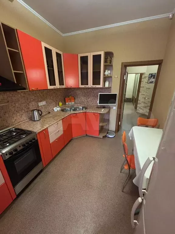 1-к. квартира, 51 м, 4/8 эт. - Фото 0