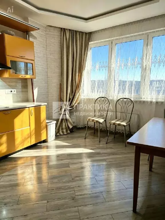 Продается 3-комнатная квартира - Фото 1