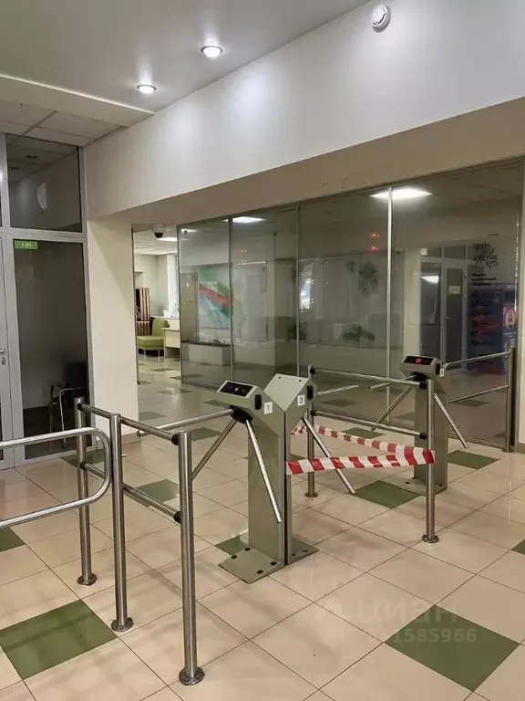 Помещение свободного назначения в Красноярский край, Красноярск ... - Фото 2