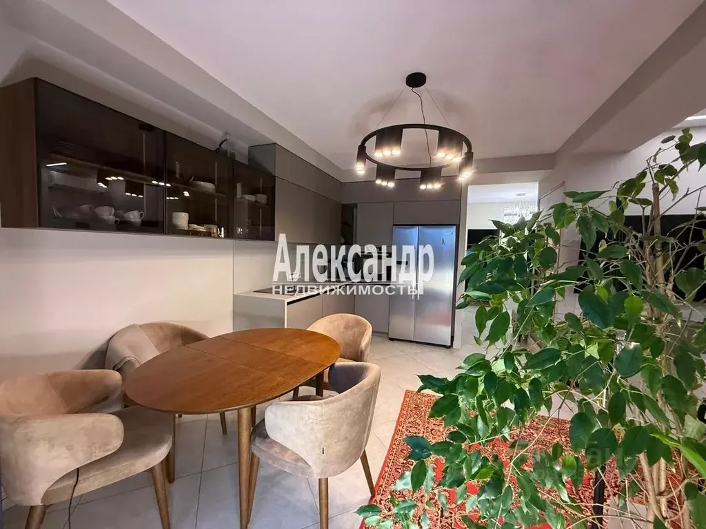 2-к кв. Санкт-Петербург Петергофское ш., 45 (65.4 м) - Фото 1