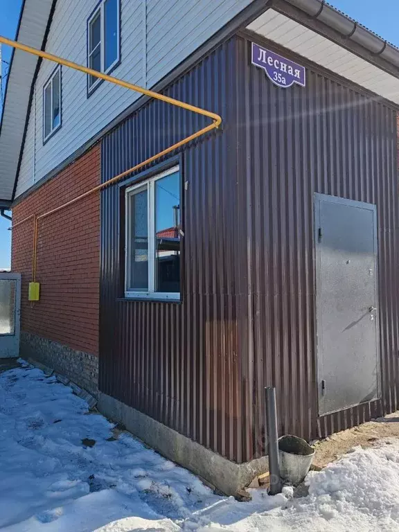 Дом в Омская область, Омск Лесная ул. (100 м) - Фото 1