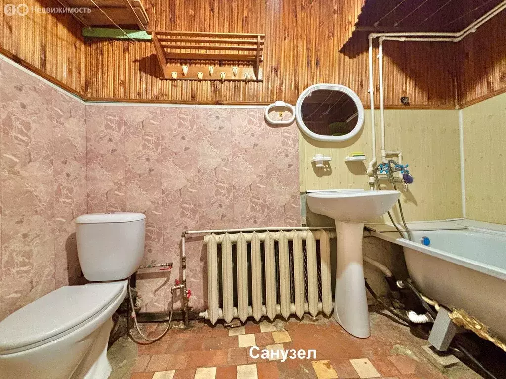 3-комнатная квартира: село Дворцы, Центральная улица, 19 (65 м) - Фото 1