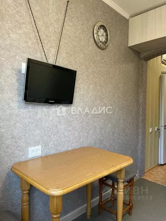 3-к кв. Калининградская область, Калининград Нарвская ул., 21 (59.1 м) - Фото 0