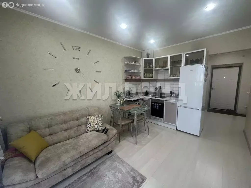 1-комнатная квартира: Абакан, улица Богдана Хмельницкого, 155 (40 м) - Фото 2