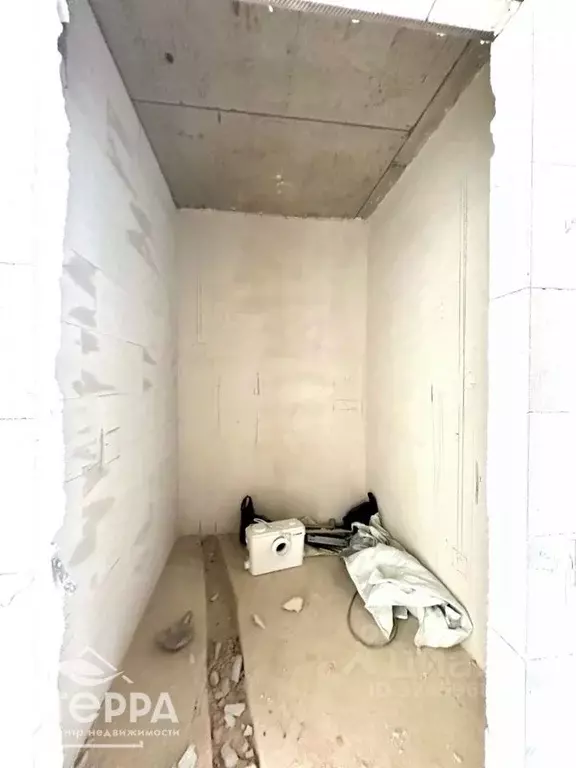 Свободной планировки кв. Крым, Саки ул. Санаторная, 25к1 (34.0 м) - Фото 1