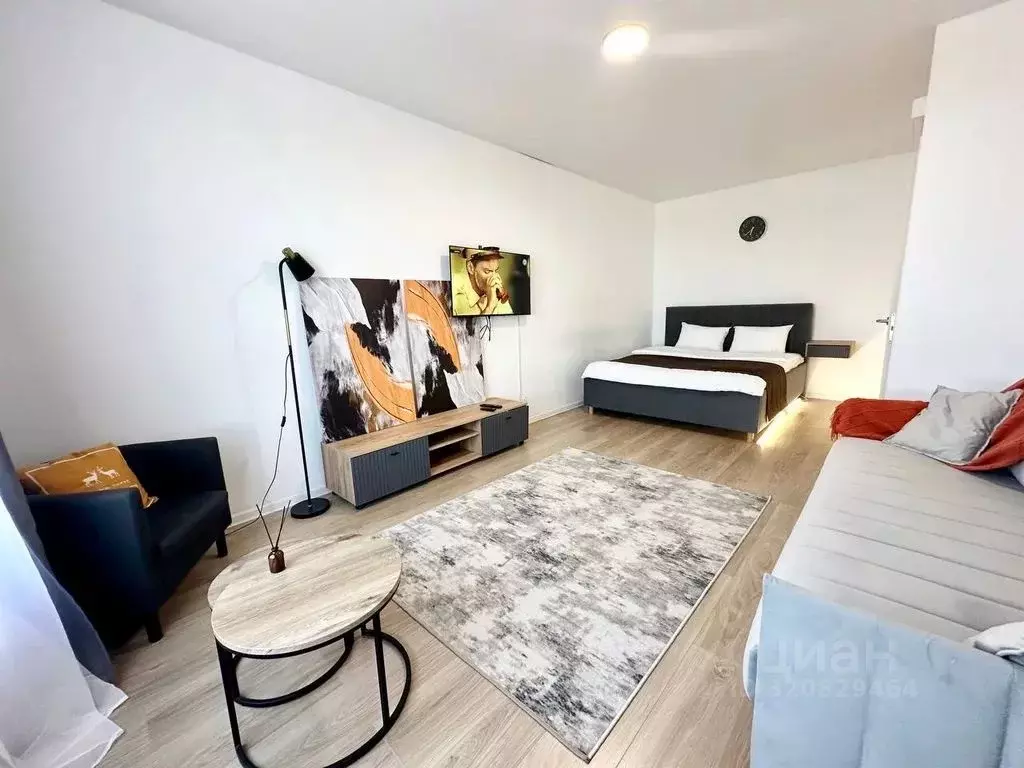 1-к кв. Свердловская область, Екатеринбург пер. Полимерный, 11 (45.0 ... - Фото 1