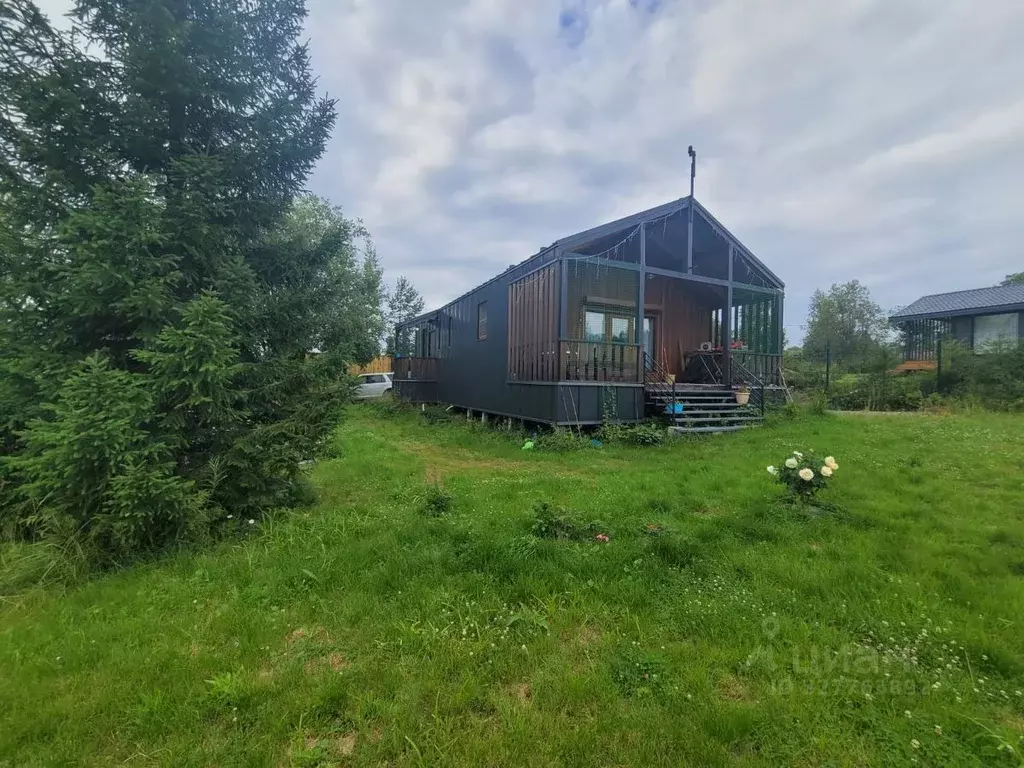 Дом в Ленинградская область, Выборгский район, пос. Первомайское  (99 ... - Фото 2