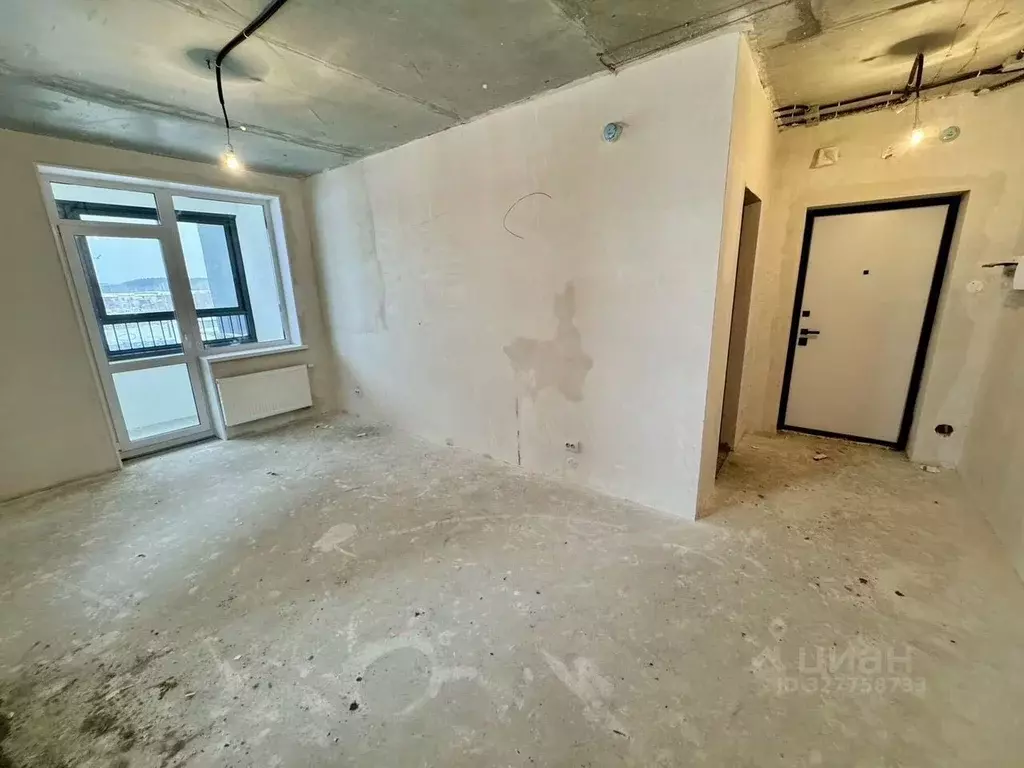 Студия Свердловская область, Екатеринбург ул. Крауля, 105 (24.0 м) - Фото 1