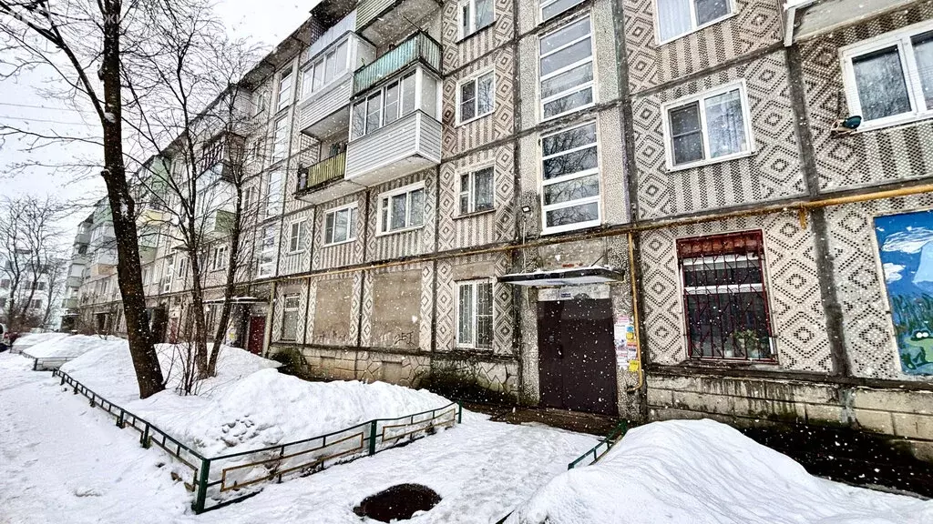 3-комнатная квартира: Ермолино, улица 1 Мая, 2 (63 м) - Фото 1