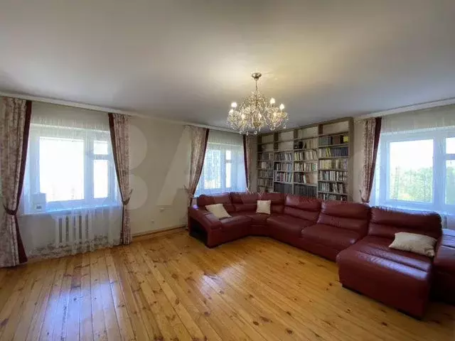 4-к. квартира, 135 м, 3/5 эт. - Фото 0