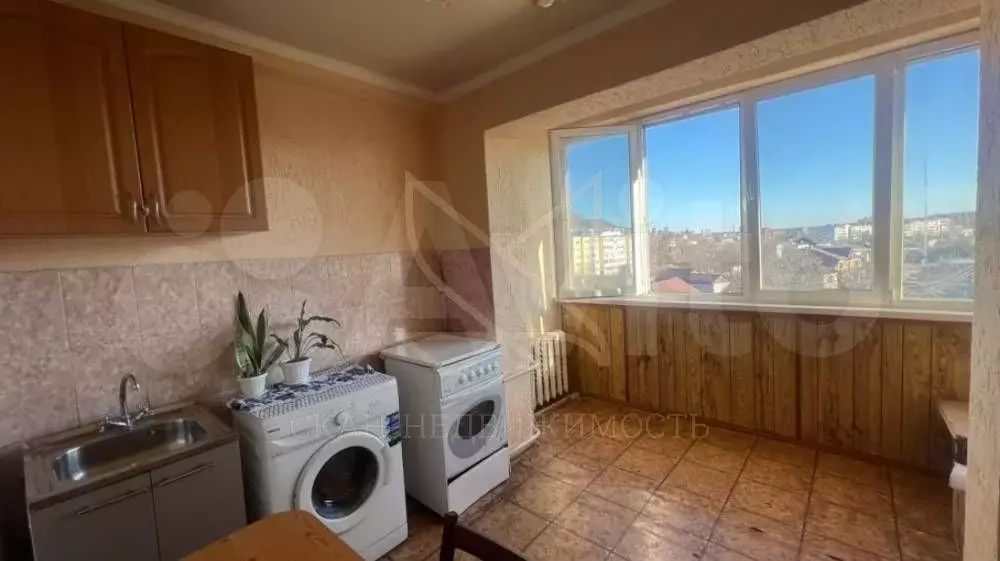 1-к. квартира, 40 м, 5/5 эт. - Фото 0