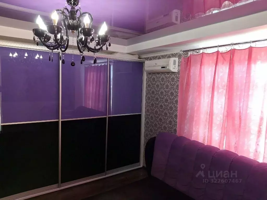 2-к кв. Севастополь ул. Руднева, 30 (64.6 м) - Фото 0