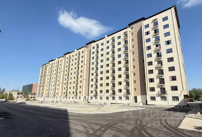 2-к кв. Кабардино-Балкария, Нальчик Кабардинская ул., 200 (82.0 м) - Фото 1