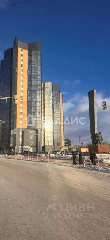 2-к кв. Бурятия, Улан-Удэ просп. 50-летия Октября, 2/1 (76.9 м) - Фото 1