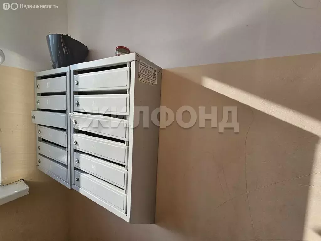 1-комнатная квартира: Брянск, Бежицкий район, Саратовская улица, 17 ... - Фото 0