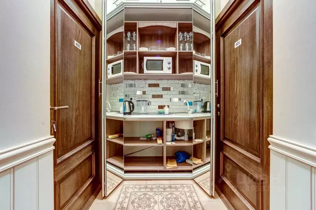 Комната Санкт-Петербург Большая Морская ул., 13 - Фото 2