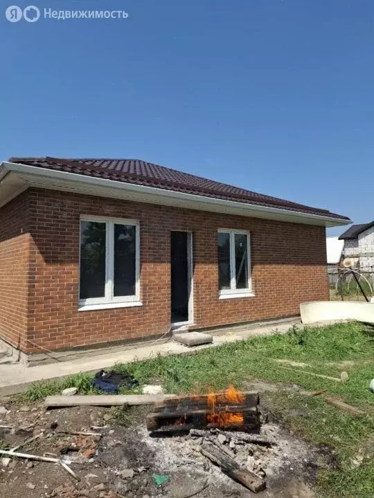 Дом в Ростов-на-Дону, улица Оганова (108 м) - Фото 1