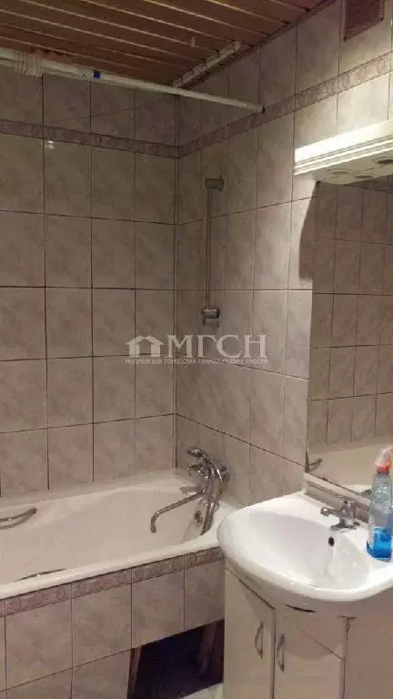 Продается 3-комнатная квартира - Фото 2