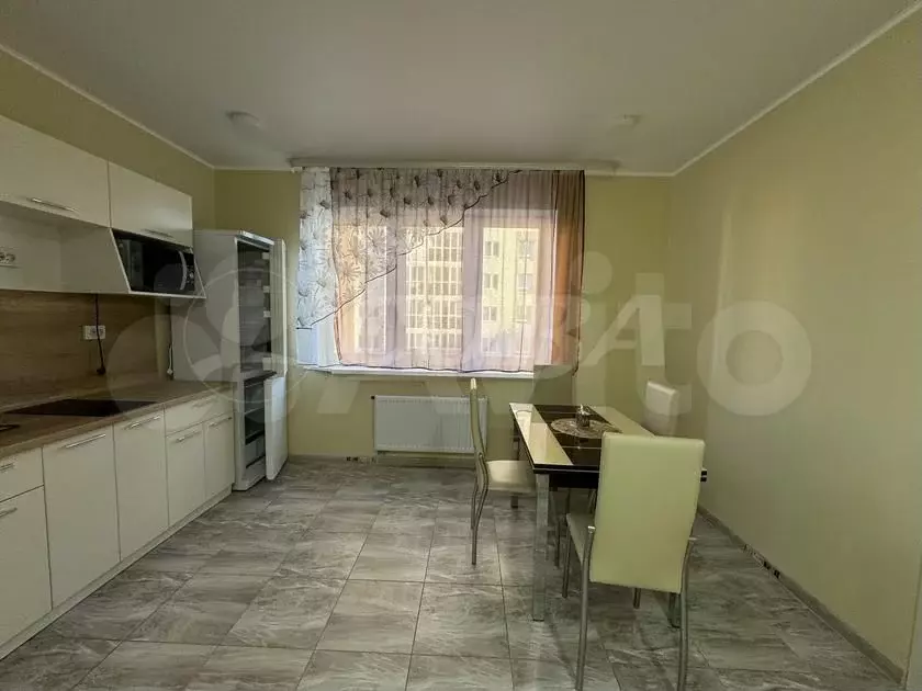 1-к. квартира, 30 м, 4/19 эт. - Фото 1