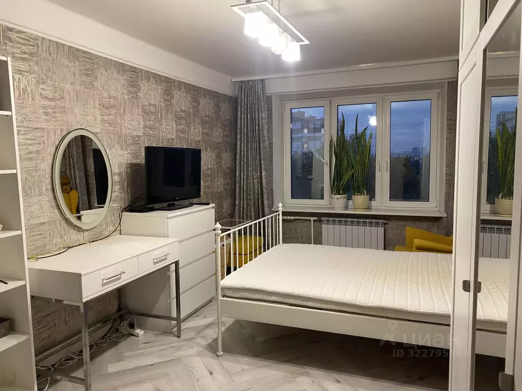 2-к кв. Санкт-Петербург ул. Крыленко, 13К1 (49.7 м) - Фото 1