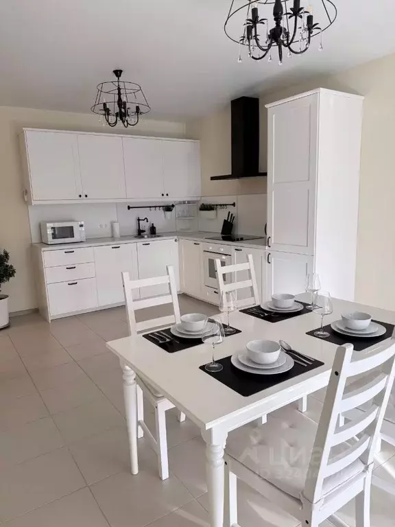 2-к кв. Свердловская область, Екатеринбург ул. Белинского, 86 (80.0 м) - Фото 2