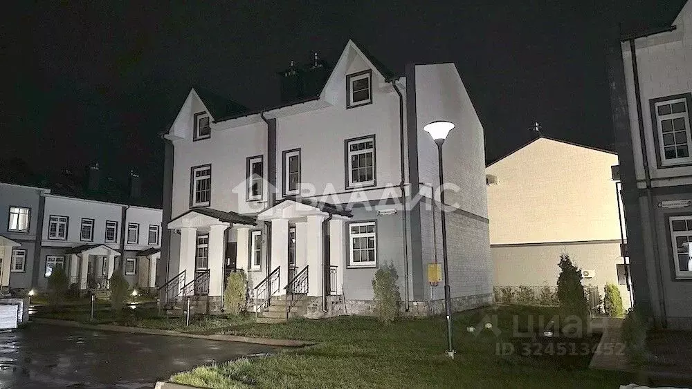 3-к кв. Московская область, Дмитровский муниципальный округ, с. ... - Фото 1