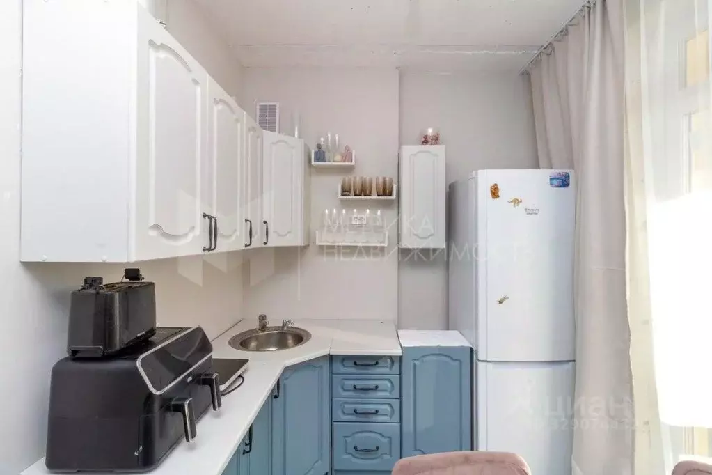 1-к кв. Тюменская область, Тюмень ул. Надира Сагдеева, 6 (29.0 м) - Фото 0
