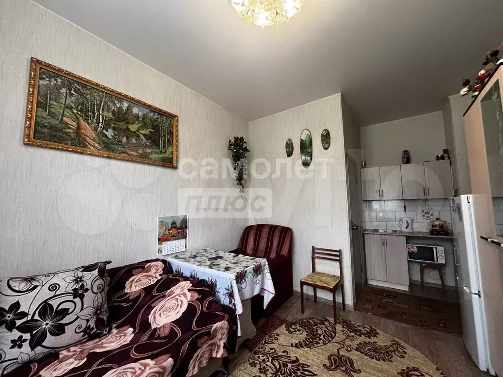 Комната 17 м в 4-к., 3/3 эт. - Фото 1
