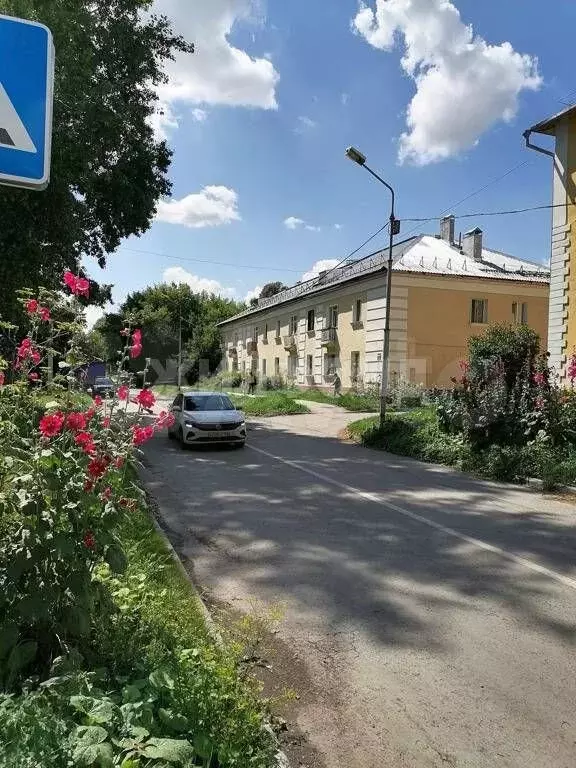 Комната 14 м в 1-к., 2/2 эт. - Фото 1