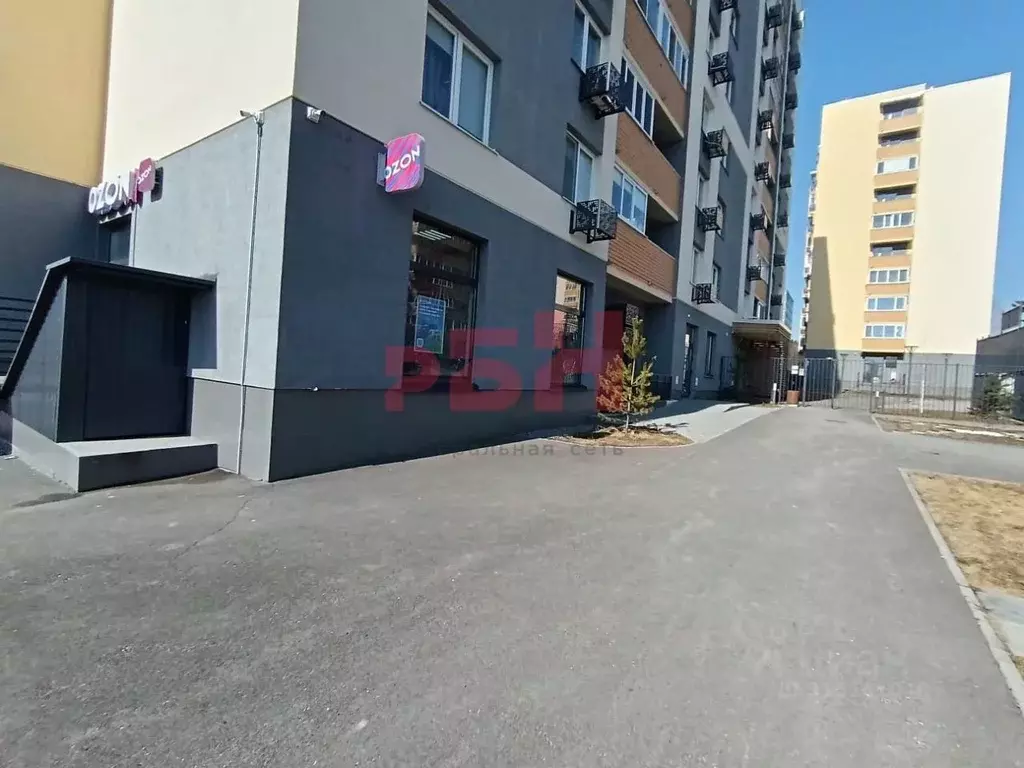 Торговая площадь в Тюменская область, Тюмень ул. Вице-адмирала ... - Фото 0