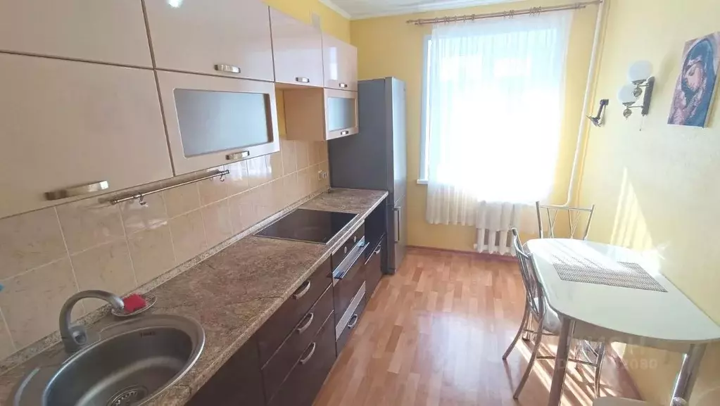 2-к кв. Коми, Сыктывкар ул. Морозова, 144 (50.0 м) - Фото 1