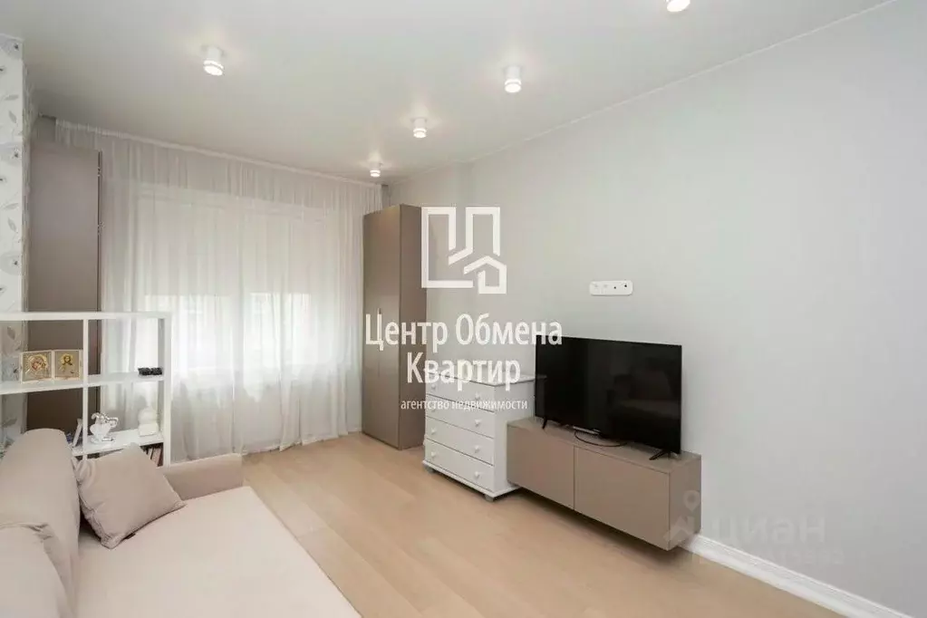 1-к кв. Иркутская область, Иркутск Байкальская ул., 346/2 (41.0 м) - Фото 0