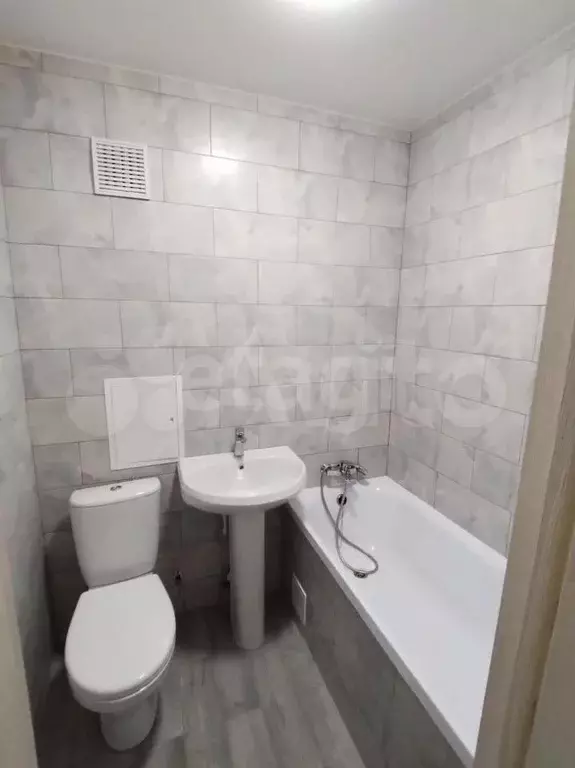 1-к. квартира, 31,9 м, 5/5 эт. - Фото 0