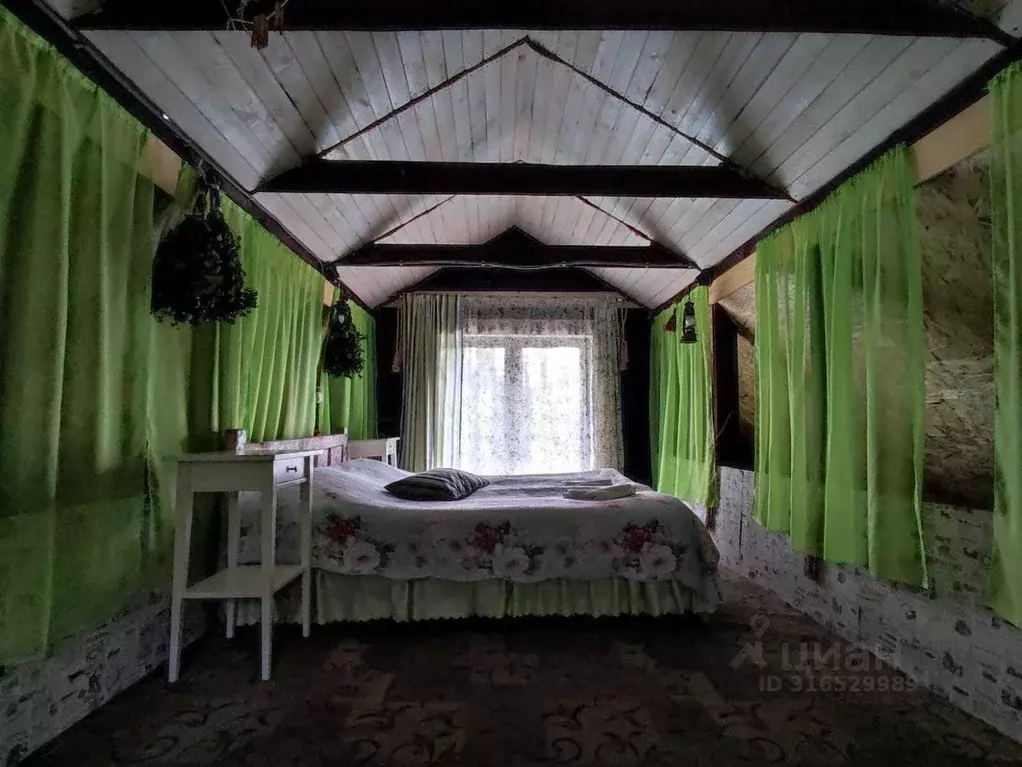 Дом в Алтай, Чемальский район, пос. Усть-Сема пер. Верх-Барангол, 14 ... - Фото 1