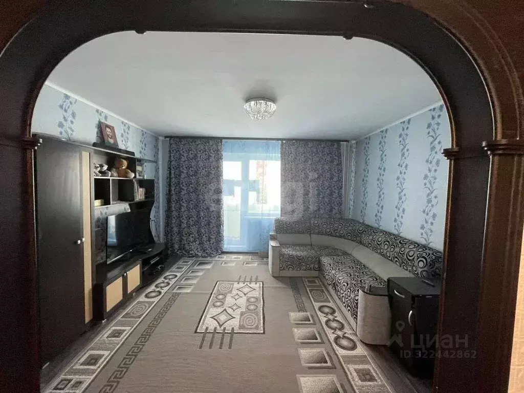 2-к кв. Курганская область, Курган Заозерный жилрайон, 4-й мкр, 21 ... - Фото 0