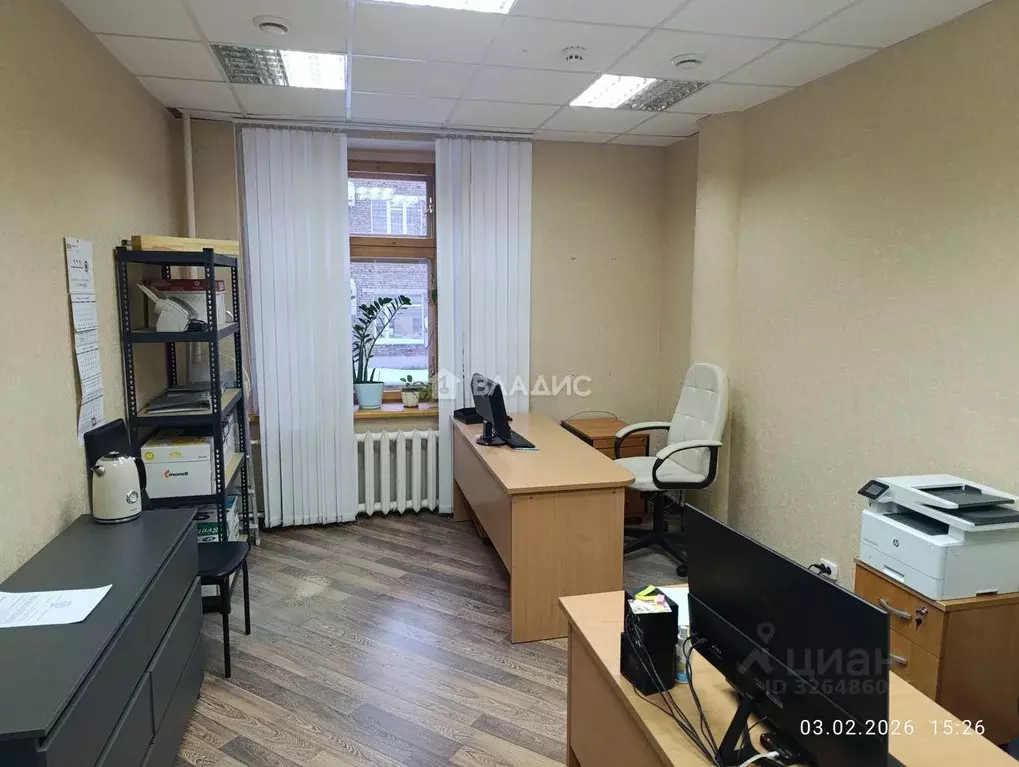 Офис в Коми, Сыктывкар Интернациональная ул., 158 (52 м) - Фото 1