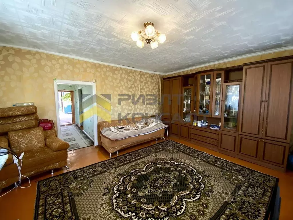 Дом в Омская область, Любинский район, Красный Яр рп Луговая ул., 27А ... - Фото 1