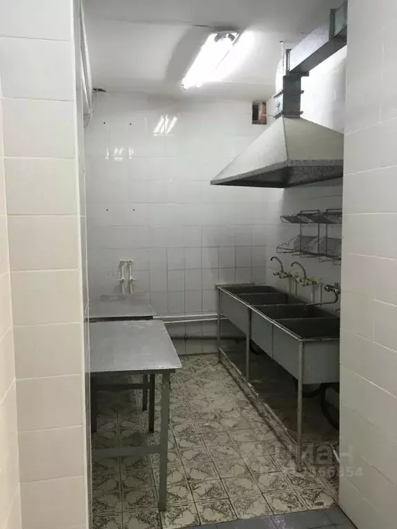 Помещение свободного назначения в Чувашия, Чебоксары Базарная ул., 40 ... - Фото 0