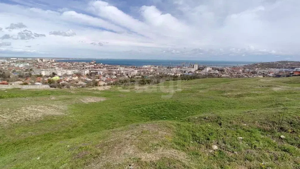 Участок в Крым, Феодосия ул. Судакская (44.98 сот.) - Фото 0