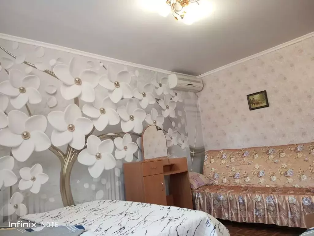 Дом в Крым, Феодосия ул. Советская, 73 (30 м) - Фото 2