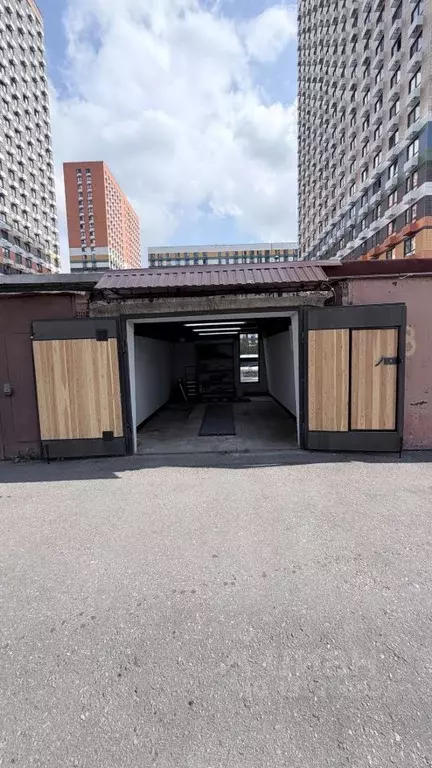 Гараж в Московская область, Люберцы ул. Летчика Ларюшина, 14 (16 м) - Фото 1