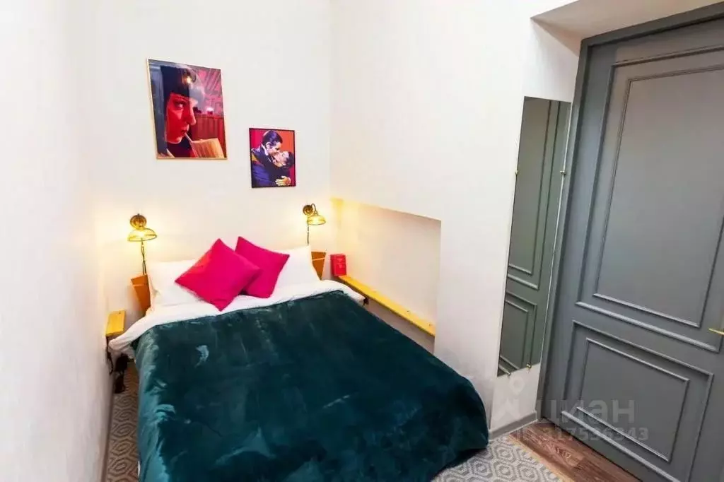 1-к кв. Санкт-Петербург наб. Реки Мойки, 27 (90.0 м) - Фото 0