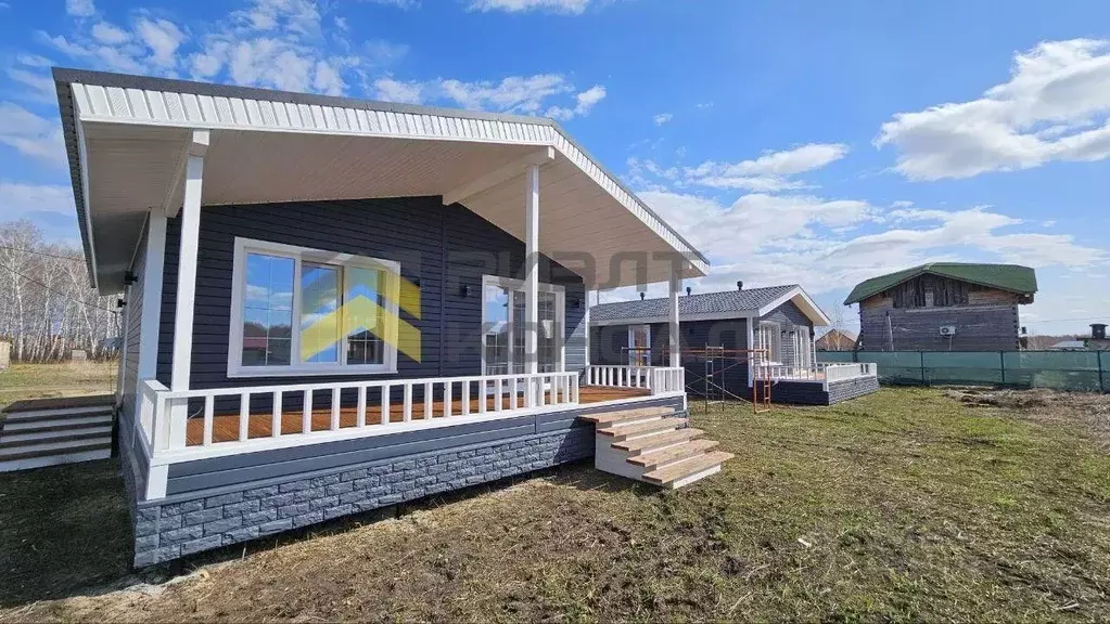 Дом в Омская область, Омский район, пос. Омский  (82 м) - Фото 1