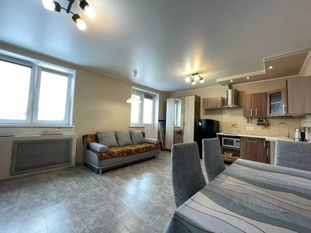 Студия Тюменская область, Тюмень ул. Пермякова, 79 (30.0 м) - Фото 1